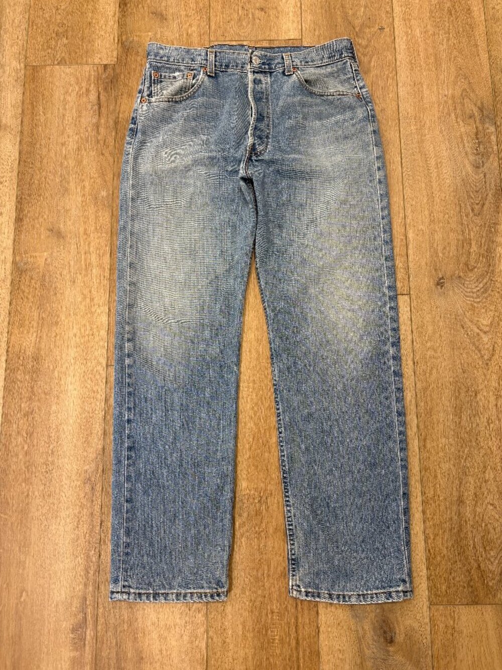 VTG! Y2K 🌟 LEVI'S 🌟 501 SHRINK TO FIT LIGHT WASH JEANS USA 34 X 31